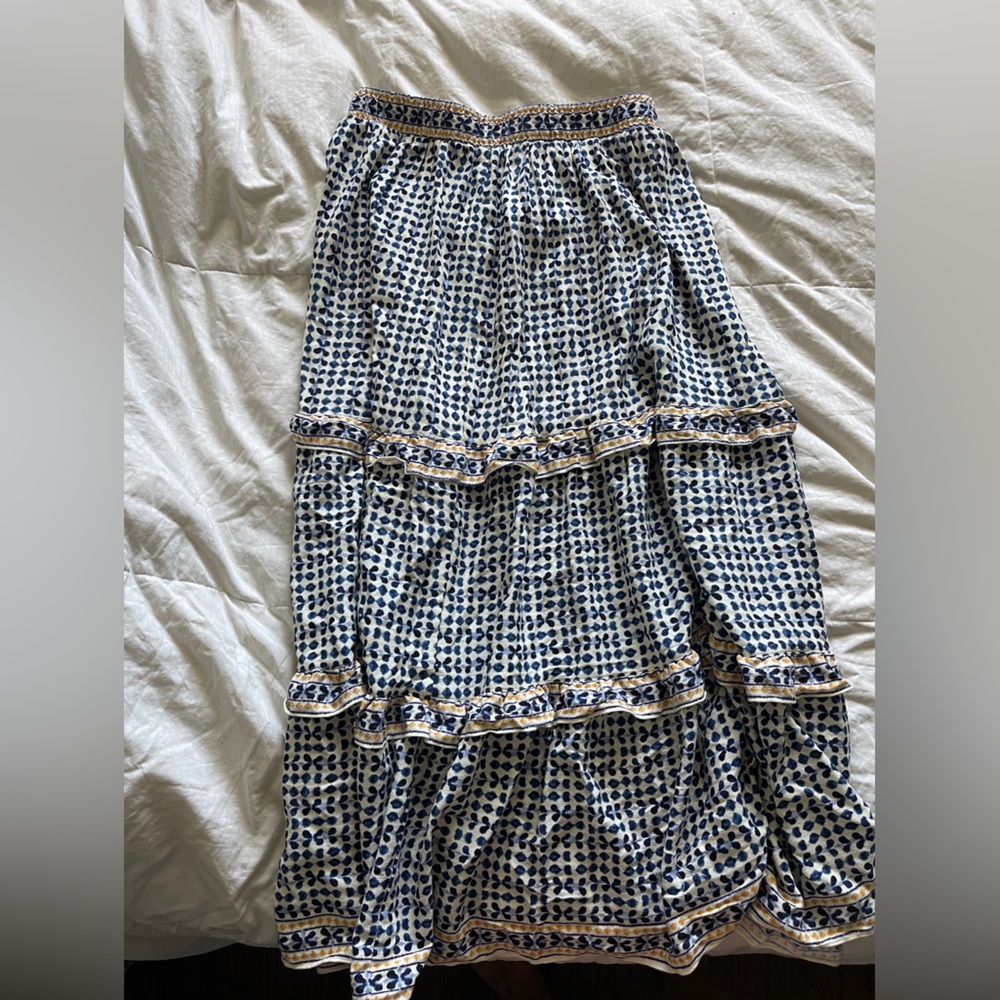 Max Studio Elastic High Waist Ruffle Skirt (NWOT)